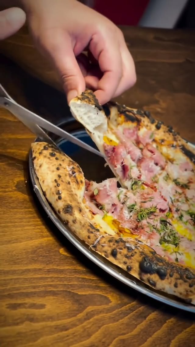 Pizza La Fin · 08 · Instagram-Ecke 8